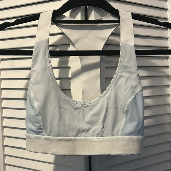 Aurum yoga bra tank cheetah print | blue - Picture 4 of 5